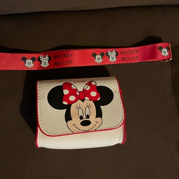 Disney Minnie Mouse Kids mini purse - White and Red - Picture 6 of 6